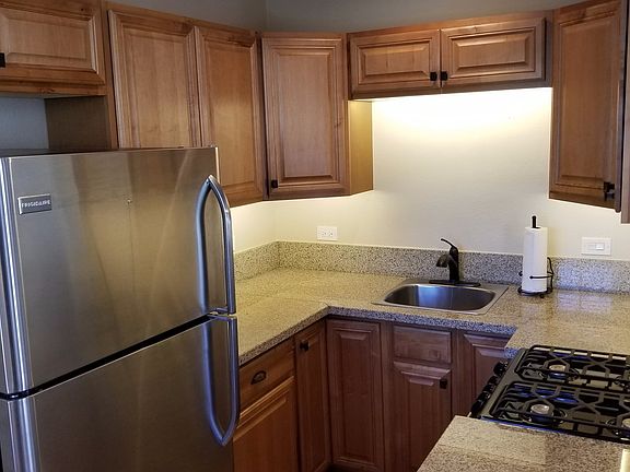 2nd image of 2548-2554 State St #2554-C