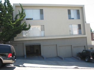 490 Capital St #4, Oakland, CA 94610