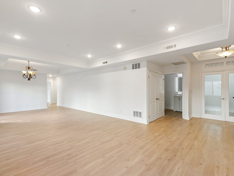 1st image of 1836 Parnell Ave APT 206