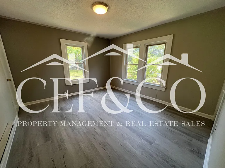 685 Rainbow Lake Rd — Photo 8