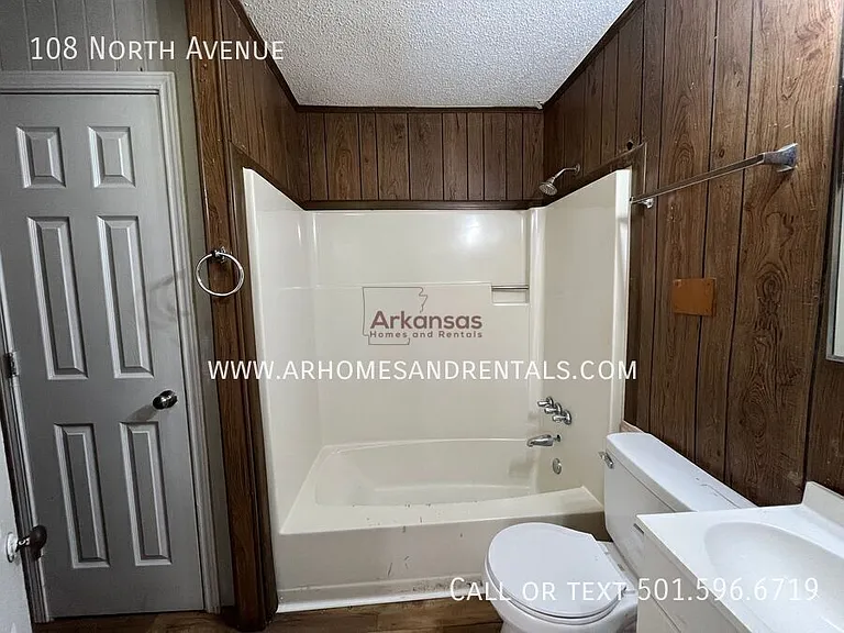 108 North Ave — Photo 8