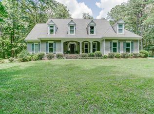 1001 Old Loganville Rd, Loganville, GA 30052
