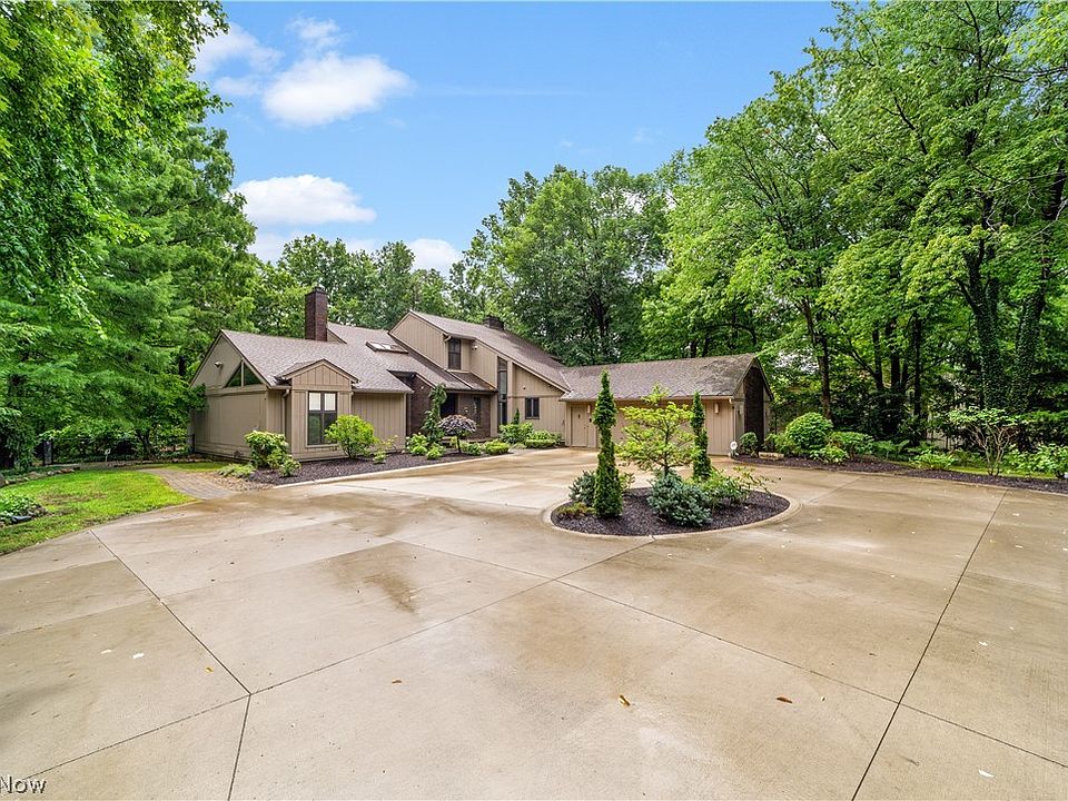 16 Laurel Hill Ln, Pepper Pike, OH 44124 Zillow