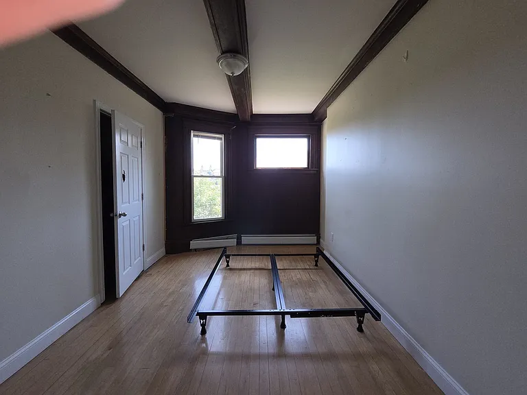 659 Southbridge St #1 — Photo 10