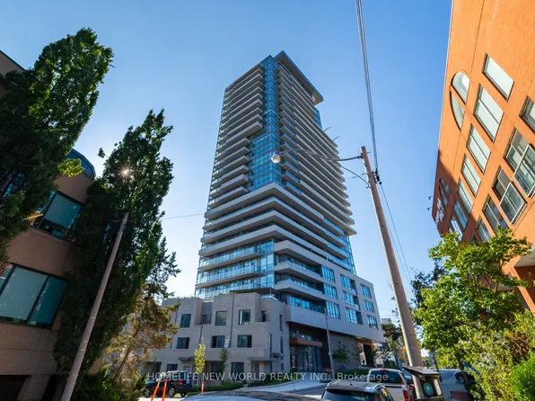 181 Bedford Rd #1708, Toronto, ON M5R 0C2