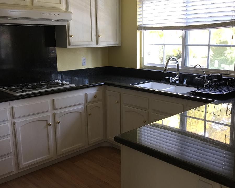 1st image of 4040 Porte De Palmas Unit 29