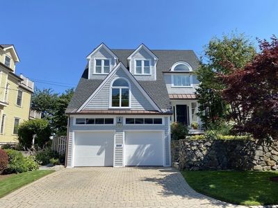 8 Walnut St, Marblehead, MA, 01945