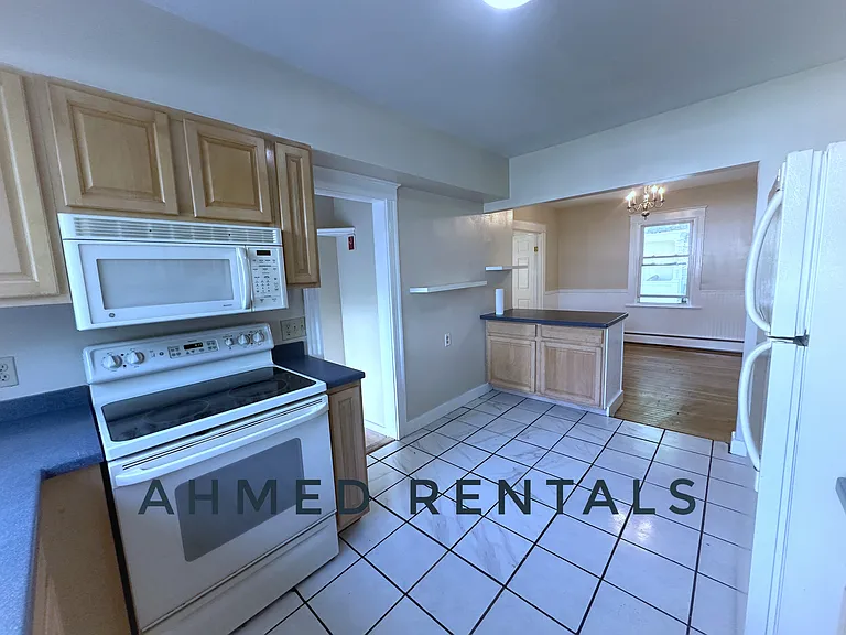 819 Broadway #A1 — Photo 6