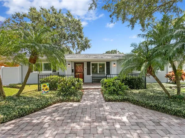 430 44th Ave NE, Saint Petersburg, FL 33703