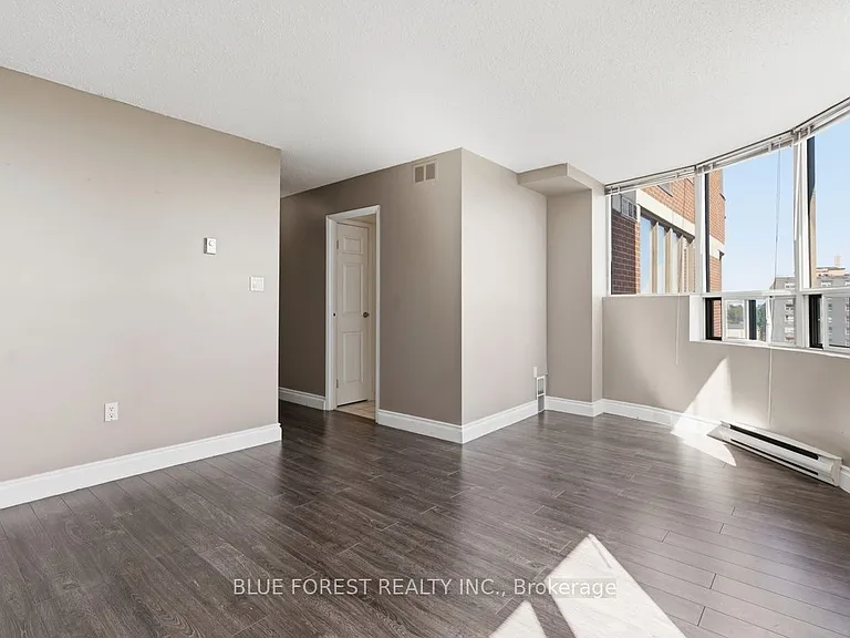 7 Picton St #904 — Photo 22