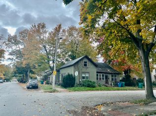 1104 4th St, La Porte, IN