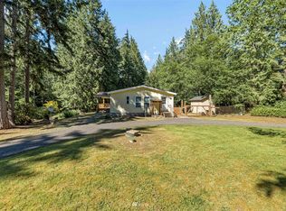 146 Peter Hagen Rd W, Seabeck, WA 98380