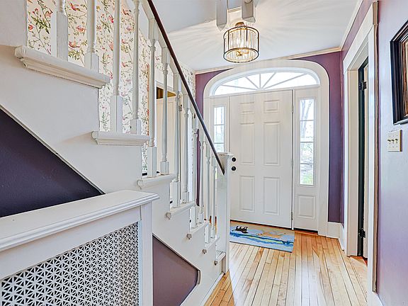 5th image of 62 Putney Hill Road