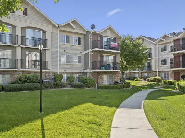 6878 S Clayton Ridge Way APT C12, West Jordan, UT 84084