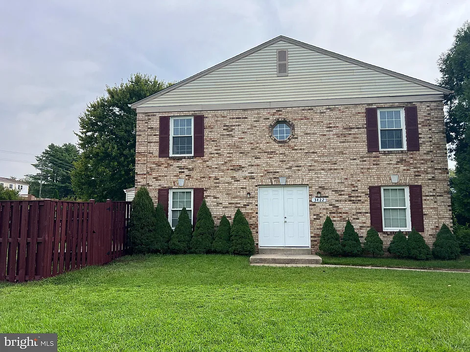3422 Tendril Ct