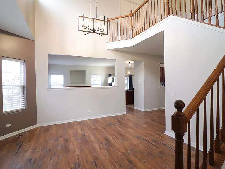 1940 Candlelight Cir — Photo 2
