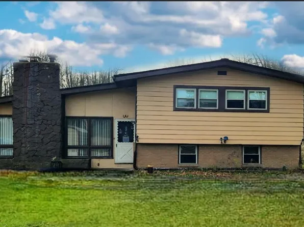 16231 Mayfield Rd, Huntsburg, OH 44046
