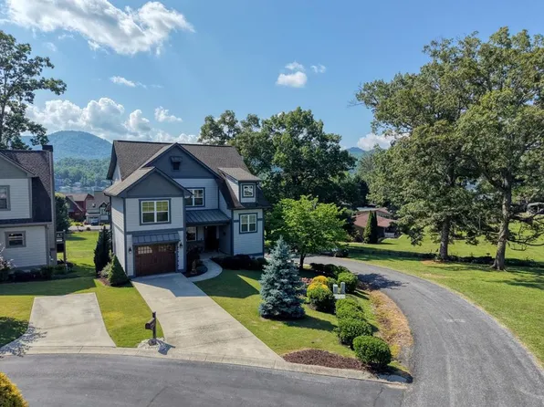 31 Elf School Ln, Hayesville, NC 28904