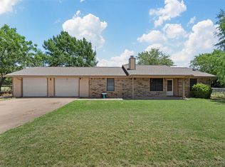205 Oakview Cir, Waco, TX 76705
