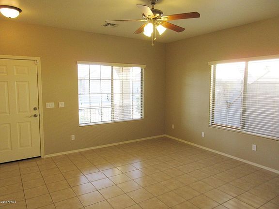 4th image of 1377 W Brangus Way