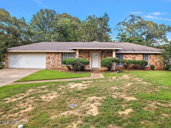 30 Fox Glen Cv, Brandon, MS 39042