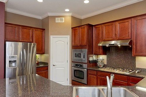 3rd image of 1670 Markdale Ln