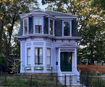 4 Cobden St, Roxbury, MA, 02119