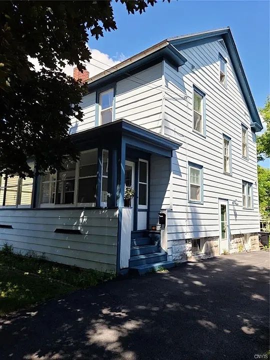 1st image of 1055 Westmoreland Ave