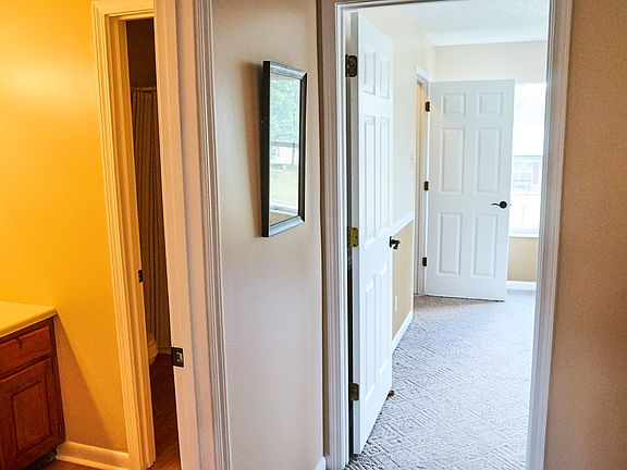 5th image of 2614 Druid Hill Dr