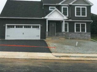8 Verbena Dr #9, Lancaster, PA