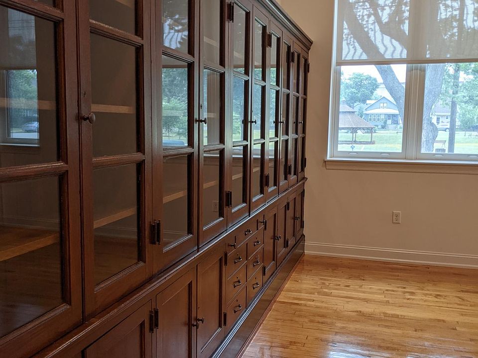 1st image of 591 Terrace Blvd #106