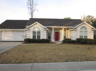 168 Country Walk Cir, Brunswick, GA 31525