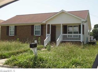 930 Benjamin Bensen St, Greensboro, NC 27406