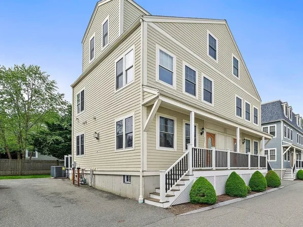 867 Adams St #867, Dorchester Center, MA 02124