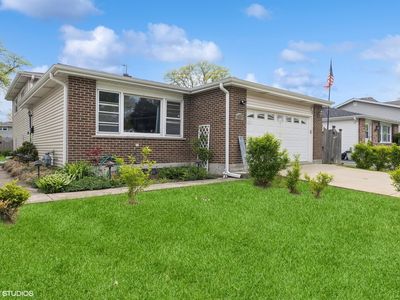 323 E Wilson Ave, Lombard, IL, 60148