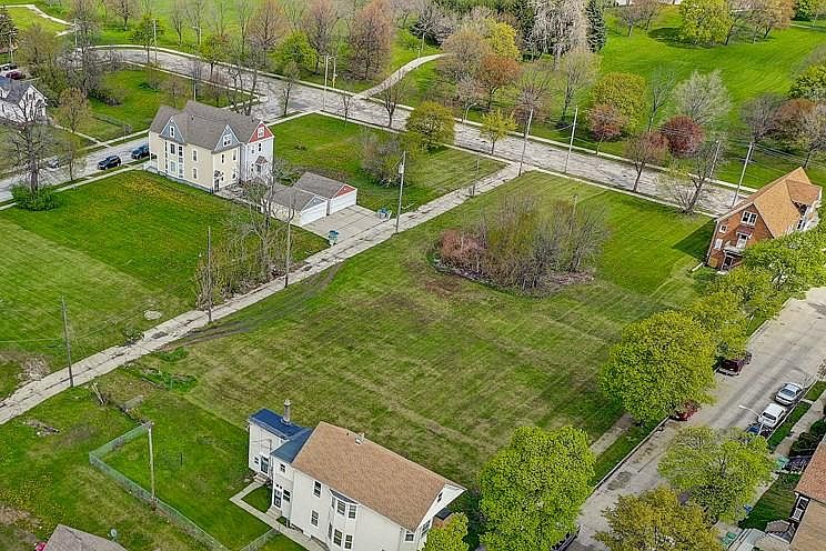 1st image of 1117 N 14th St Lot 1141
