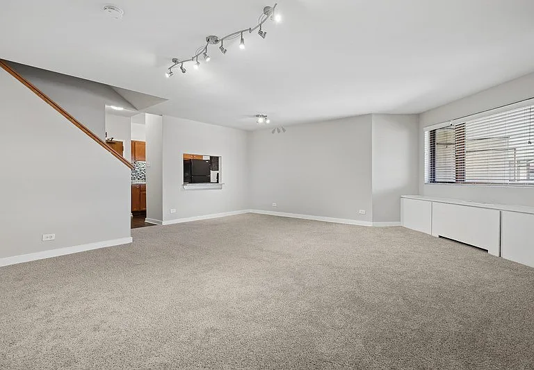 Oak Park City — Photo 17