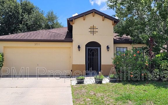 2nd image of 3711 Briar Run Dr