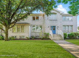 528 Rathbun Ave, Staten Island, NY 10312