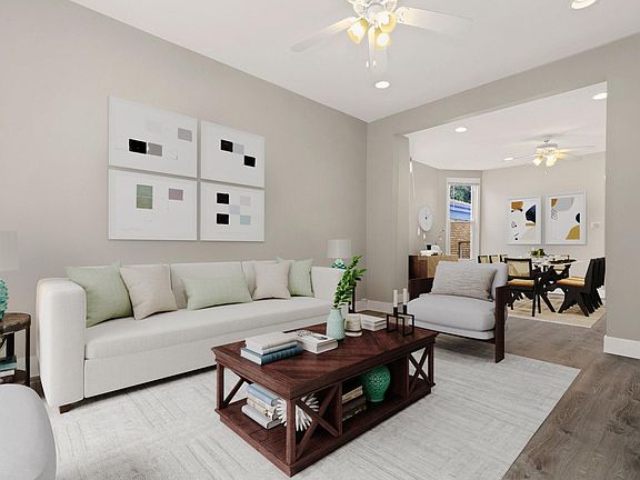 4th image of 2426 N Hamlin Ave #1