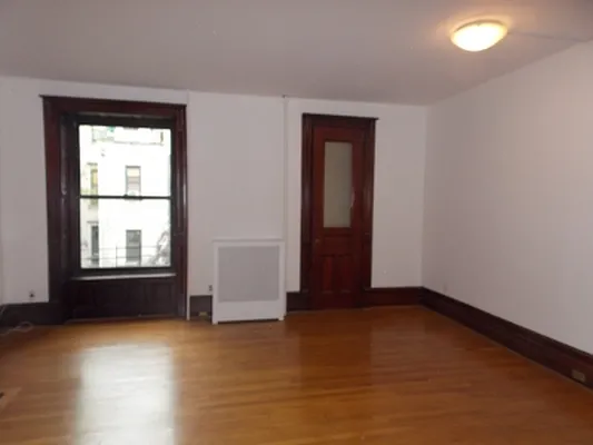 Rented by Citi Habitats | media 17