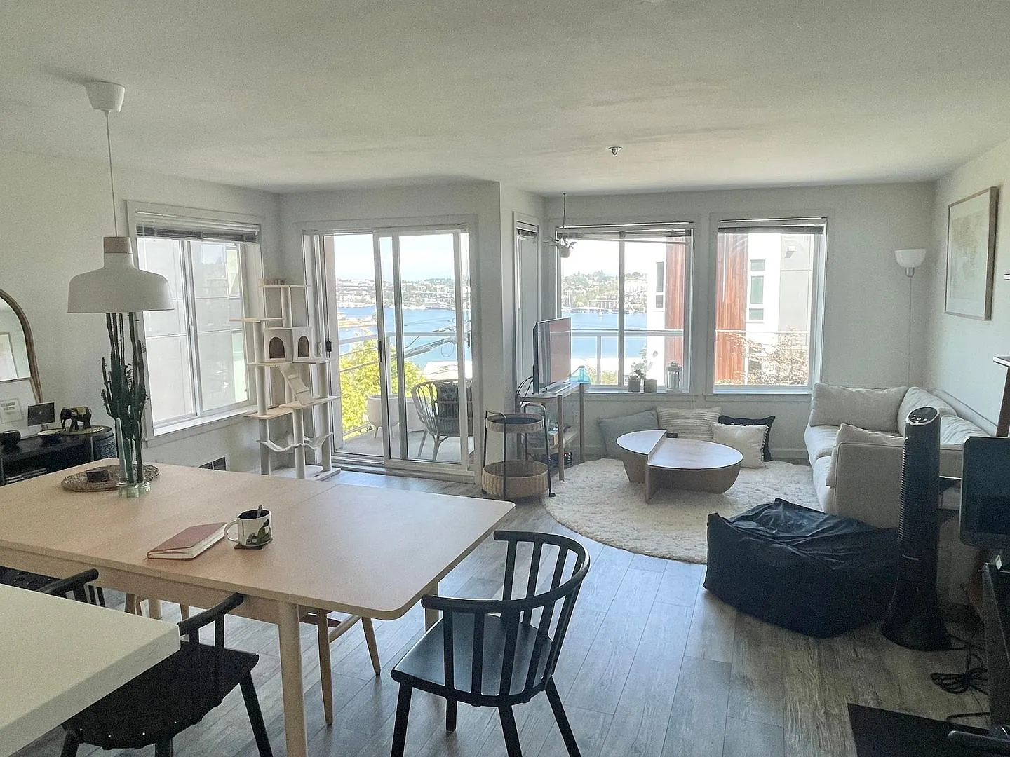 Lake Union View Condo — Photo 4