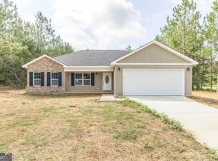 153 Long Pines Cir, East Dublin, GA 31027