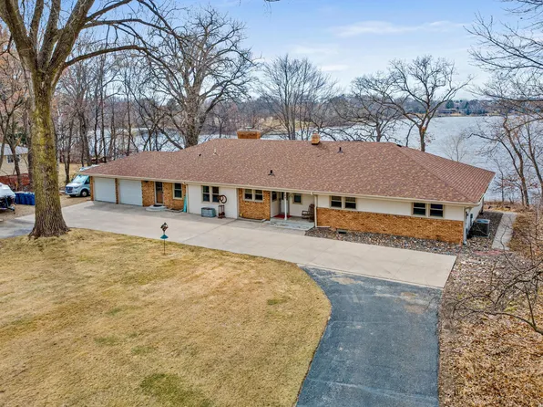 64 E Golden Lake Rd, Circle Pines, MN 55014