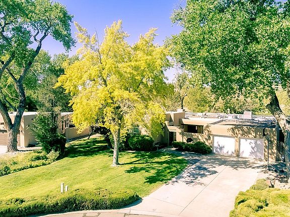 2nd image of 3243 Calle De Deborah NW