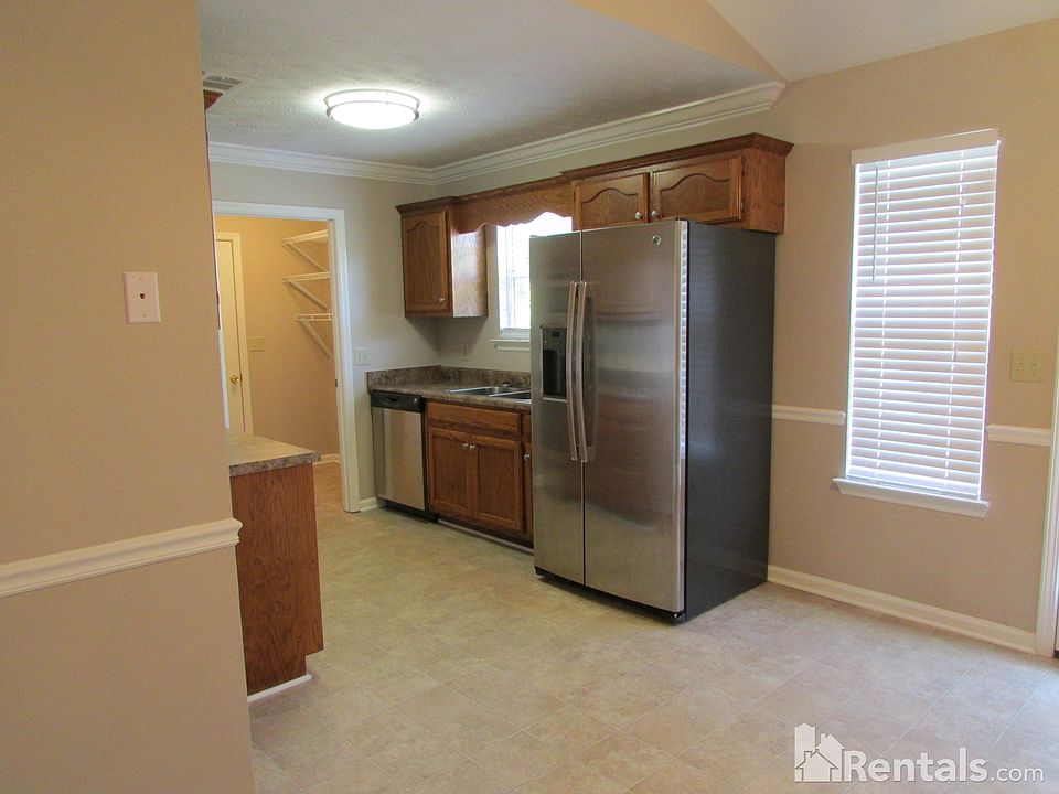1st image of 1515 River Rock Blvd