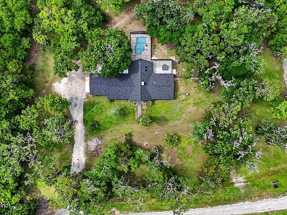 4th image of 1120 BAYFOREST Road