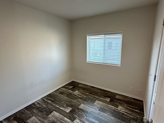 4th image of 108 Northside Dr