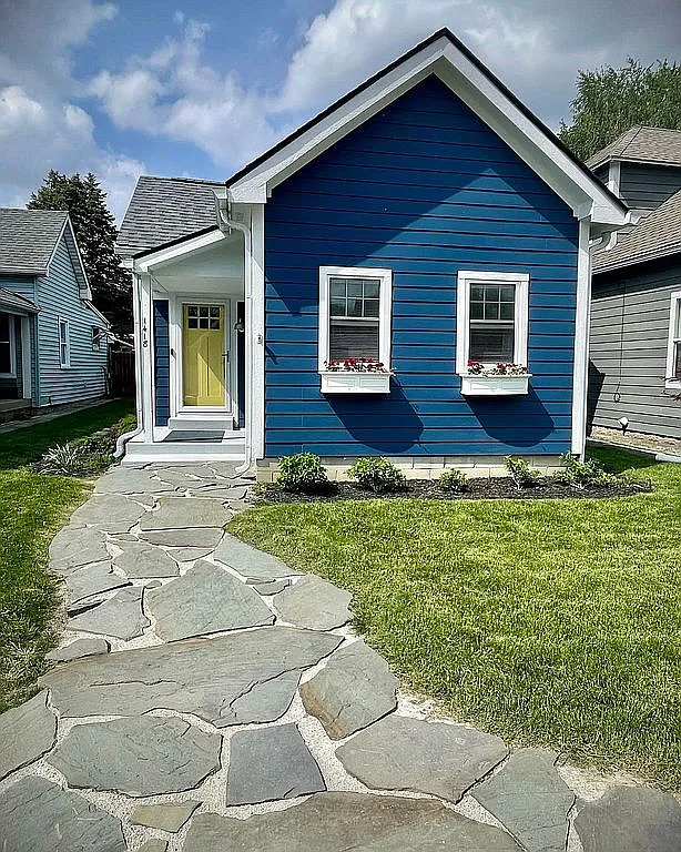 1418 Terrace Ave photo 1