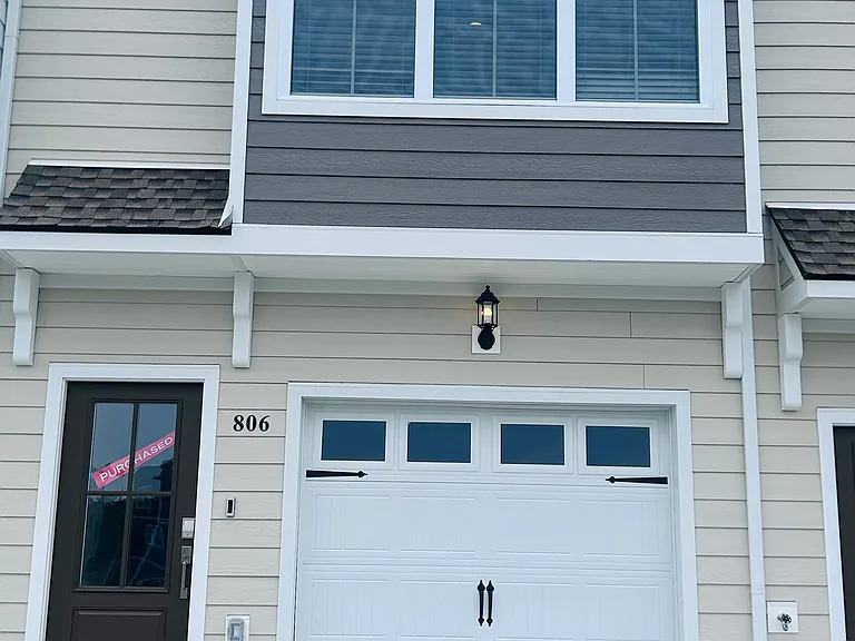 806 Taylor St — Photo 1